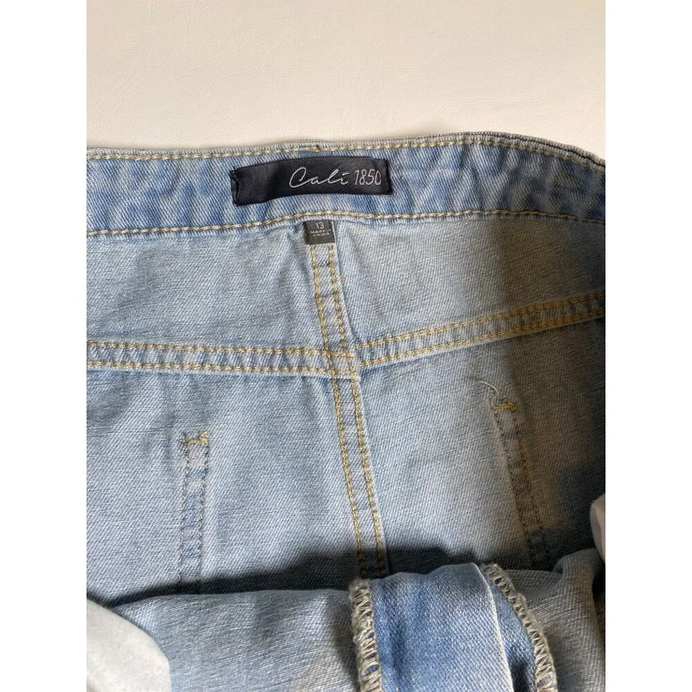 Cali 1850 High Rise Straight Leg Cargo Jeans W/ Pockets‎ Light Wash Denim, 13